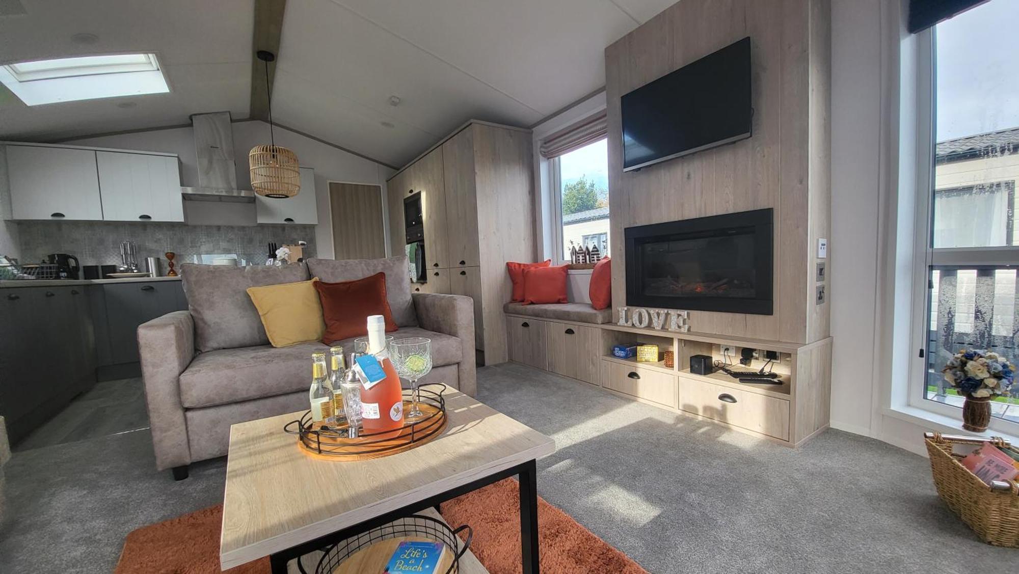 Honeycomb Lodge - Holiday Home 5 Min From Padstow Exterior foto
